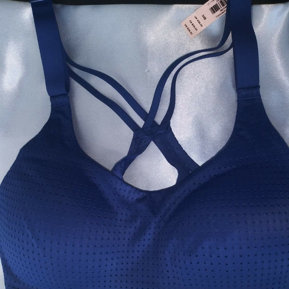 Victoria's Secret Wireless Sport Bra BLUE NWT 34 B Lightweight - Picture 3 of 8